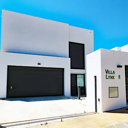 Villa Lynx With Sauna Heated Pool And Jardin Malaga