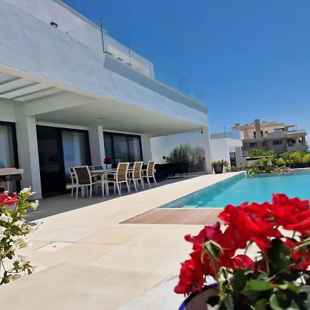 Villa Lynx With Sauna Heated Pool And Jardin